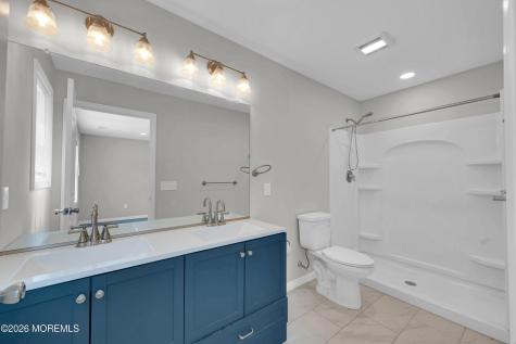332 Beach Avenue Beachwood NJ 08722