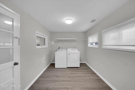 332 Beach Avenue Beachwood NJ 08722