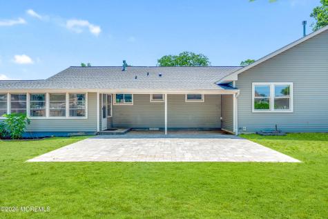332 Beach Avenue Beachwood NJ 08722