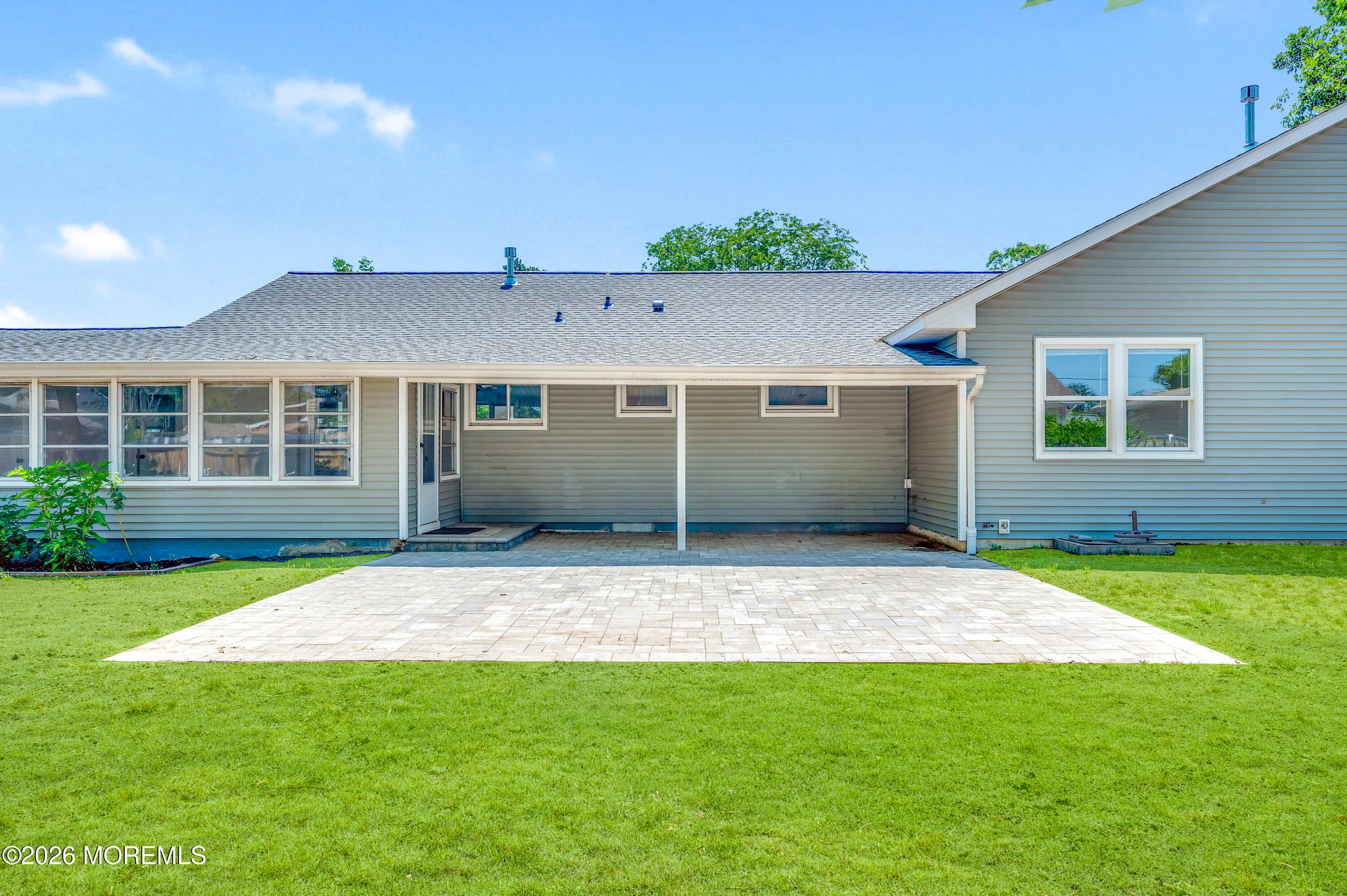 332 Beach Avenue Beachwood NJ 08722