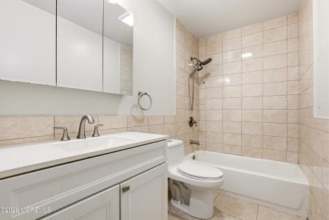659 Mccormick Drive Toms River NJ 08753
