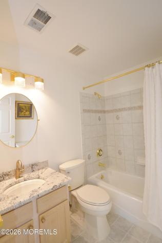 2736 Meadow Lake Drive Toms River NJ 08755