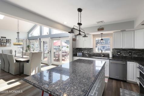 28 Farragut Drive Brick NJ 08723