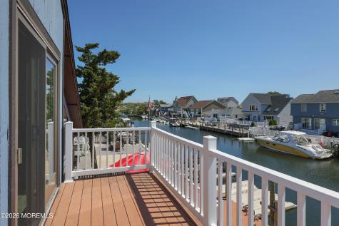 28 Farragut Drive Brick NJ 08723