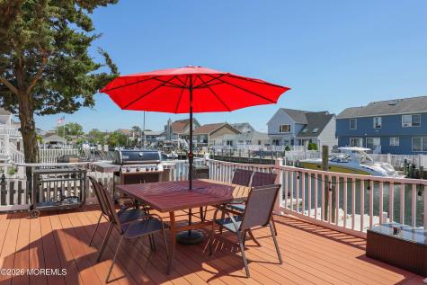 28 Farragut Drive Brick NJ 08723