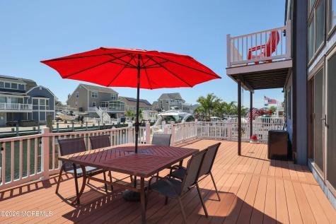 28 Farragut Drive Brick NJ 08723