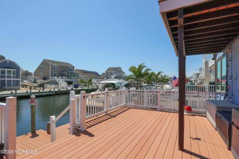 28 Farragut Drive Brick NJ 08723