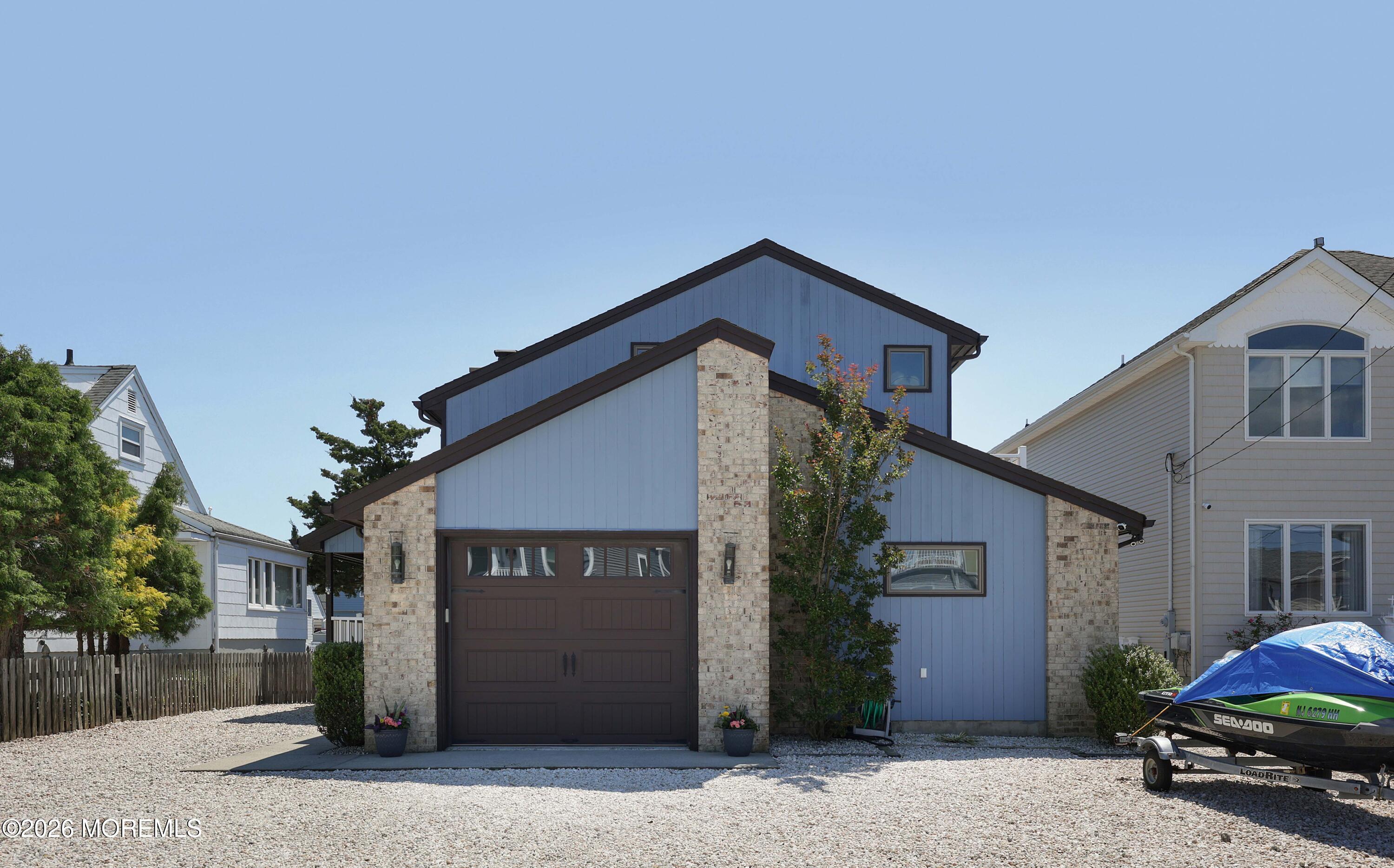 28 Farragut Drive Brick NJ 08723