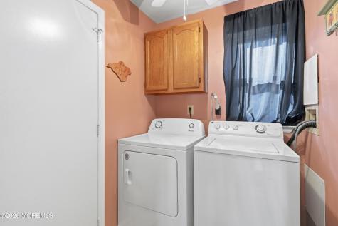 8 Marlow Avenue Manchester NJ 08759