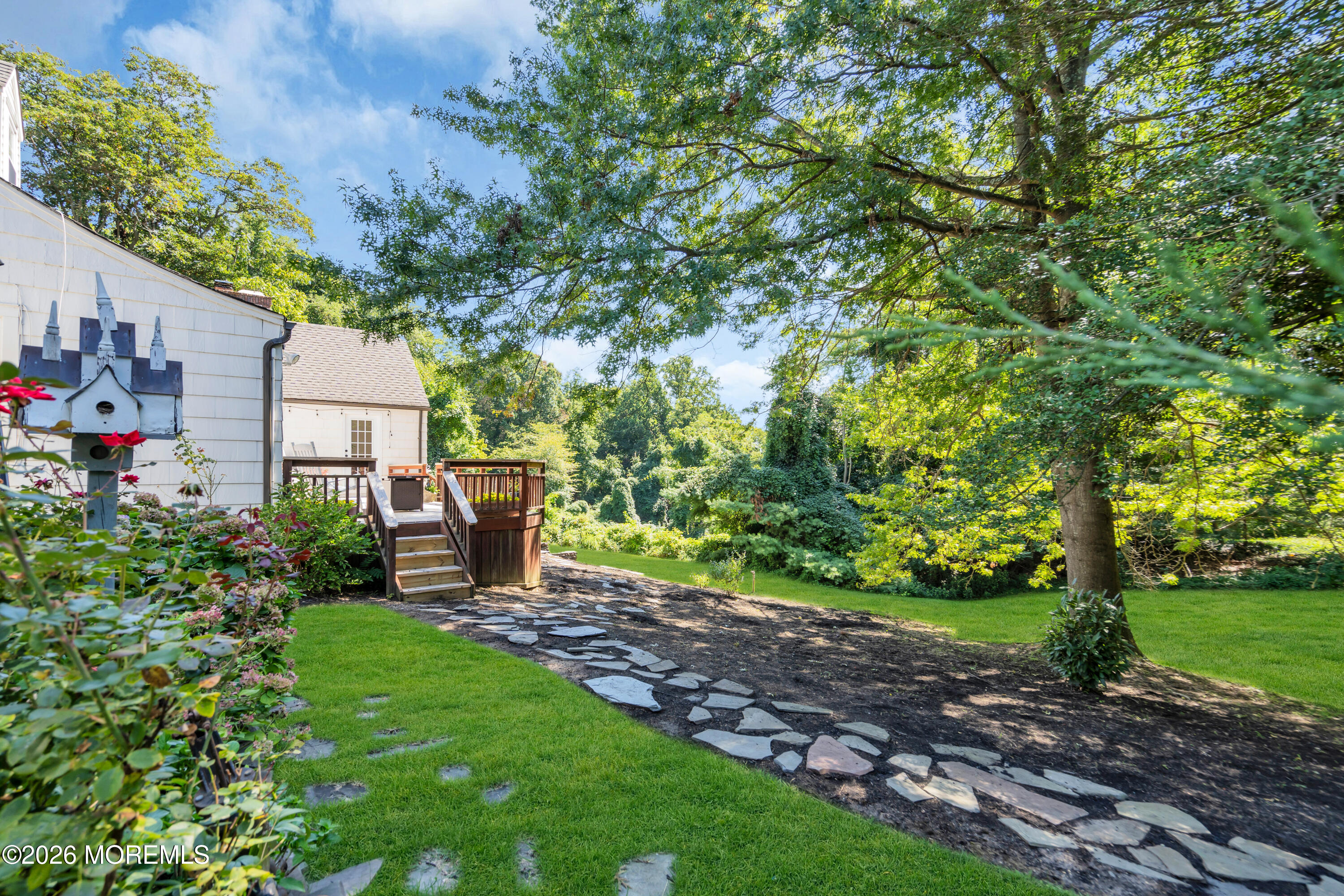 345 Chapel Hill Road Atlantic Highlands NJ 07716