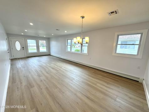 339 Curacao Street Toms River NJ 08757