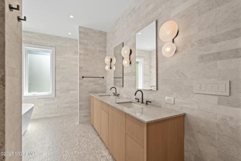 889 Red Oaks Drive Elberon NJ 07740