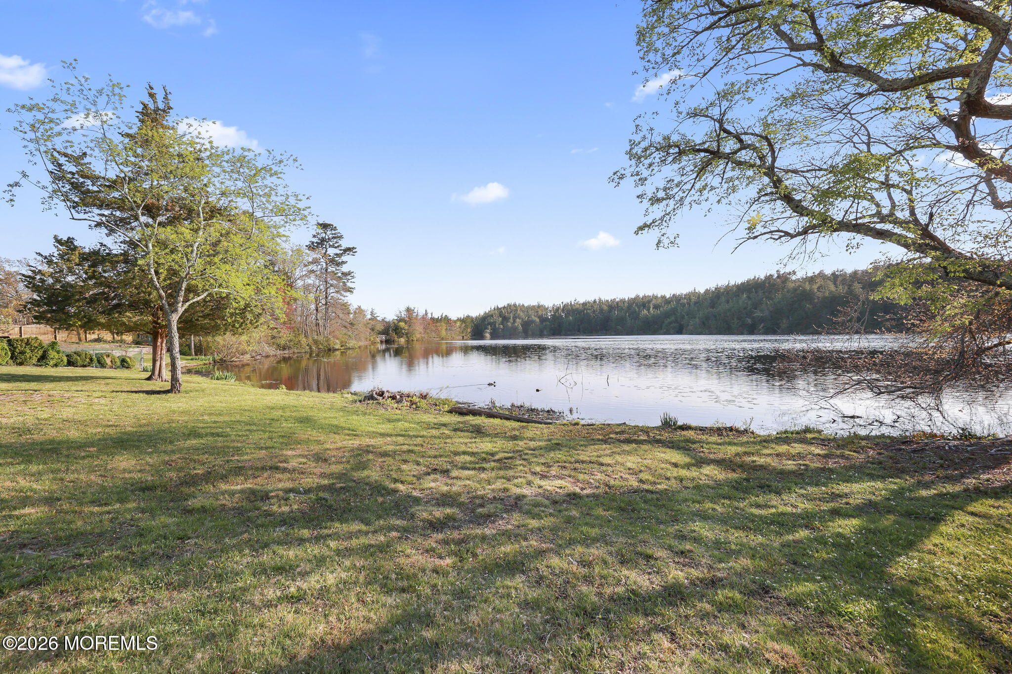208 Lakeview Court Forked River NJ 08731