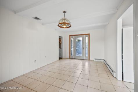 208 Lakeview Court Forked River NJ 08731