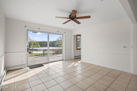 208 Lakeview Court Forked River NJ 08731