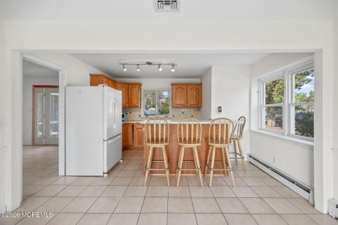 208 Lakeview Court Forked River NJ 08731