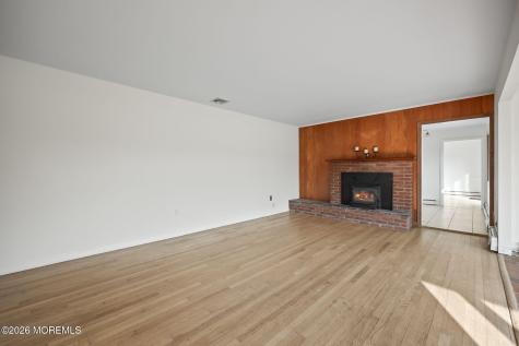 208 Lakeview Court Forked River NJ 08731