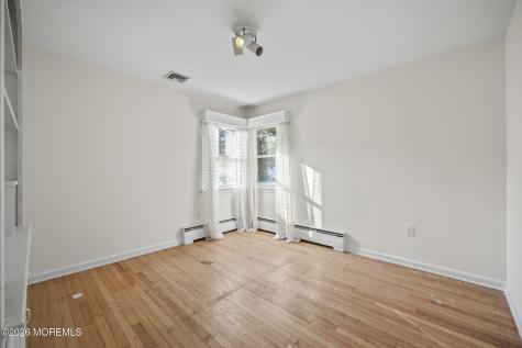 208 Lakeview Court Forked River NJ 08731
