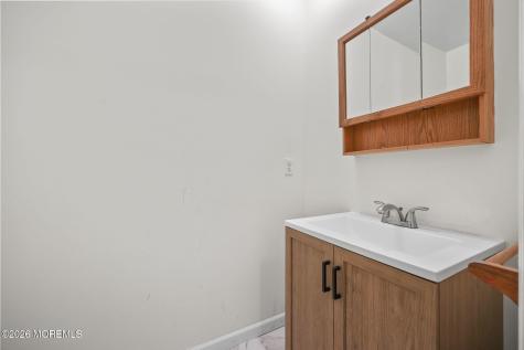 208 Lakeview Court Forked River NJ 08731