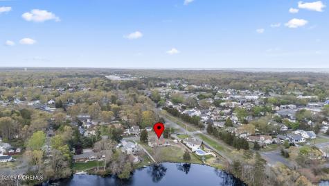 208 Lakeview Court Forked River NJ 08731