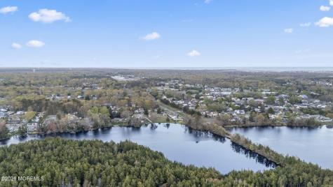 208 Lakeview Court Forked River NJ 08731