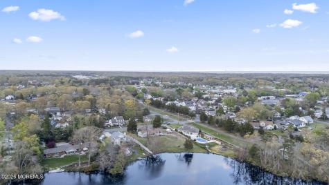 208 Lakeview Court Forked River NJ 08731