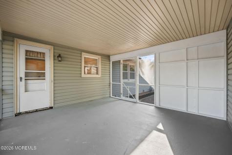 208 Lakeview Court Forked River NJ 08731