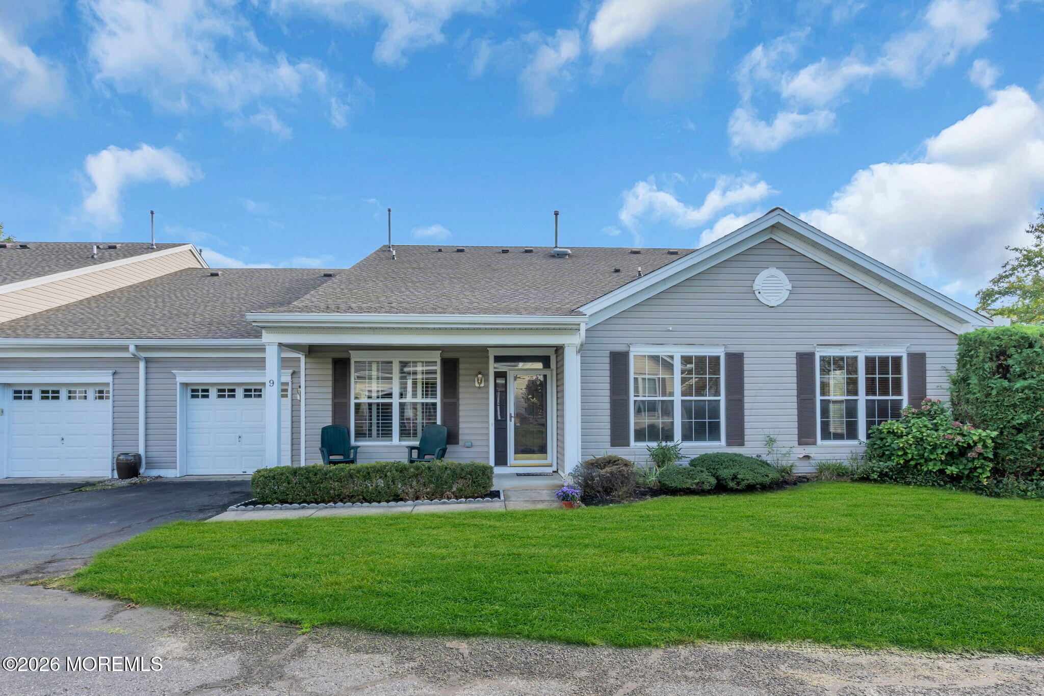 9 Sunnyfield Lane Lakewood NJ 08701
