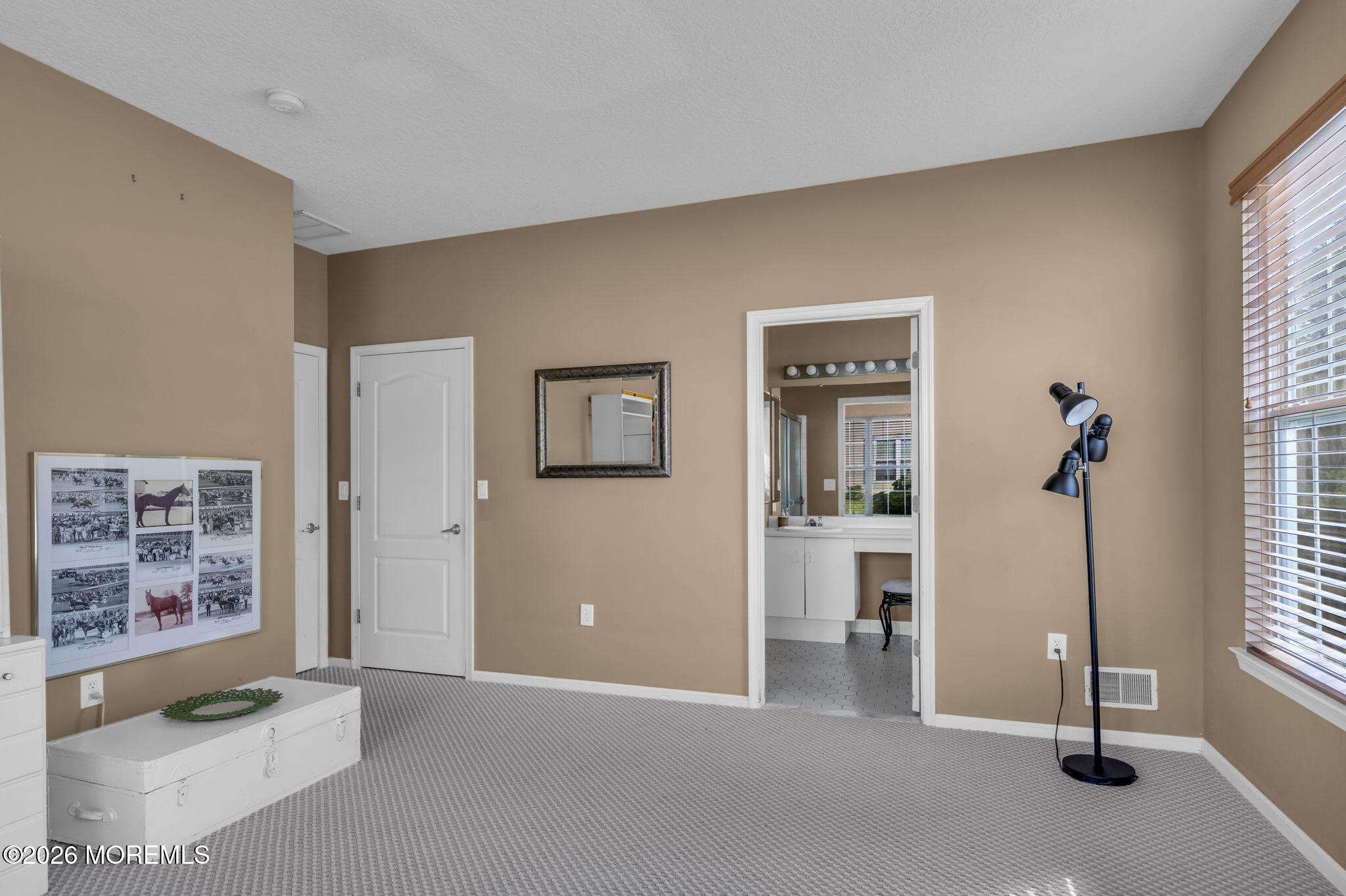 9 Sunnyfield Lane Lakewood NJ 08701
