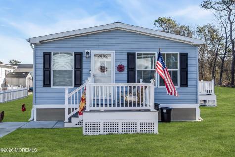 55 Woodchuck Parkway Whiting NJ 08759