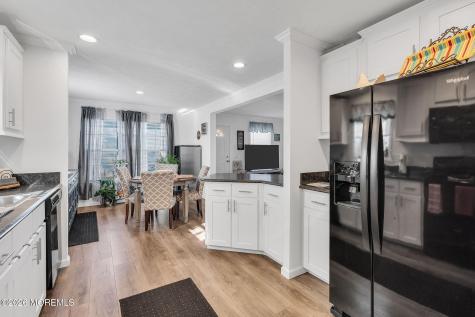 55 Woodchuck Parkway Whiting NJ 08759