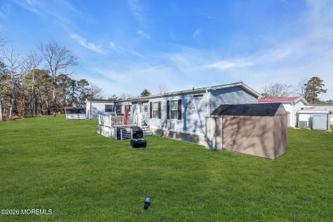 55 Woodchuck Parkway Whiting NJ 08759