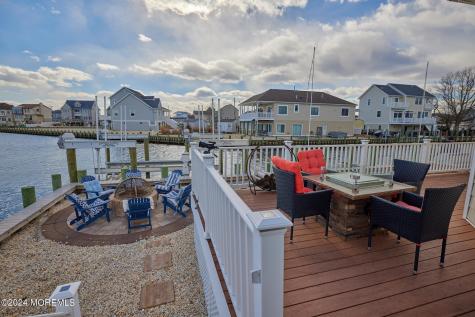 256 Cedar Drive Bayville NJ 08721