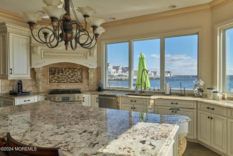 256 Cedar Drive Bayville NJ 08721