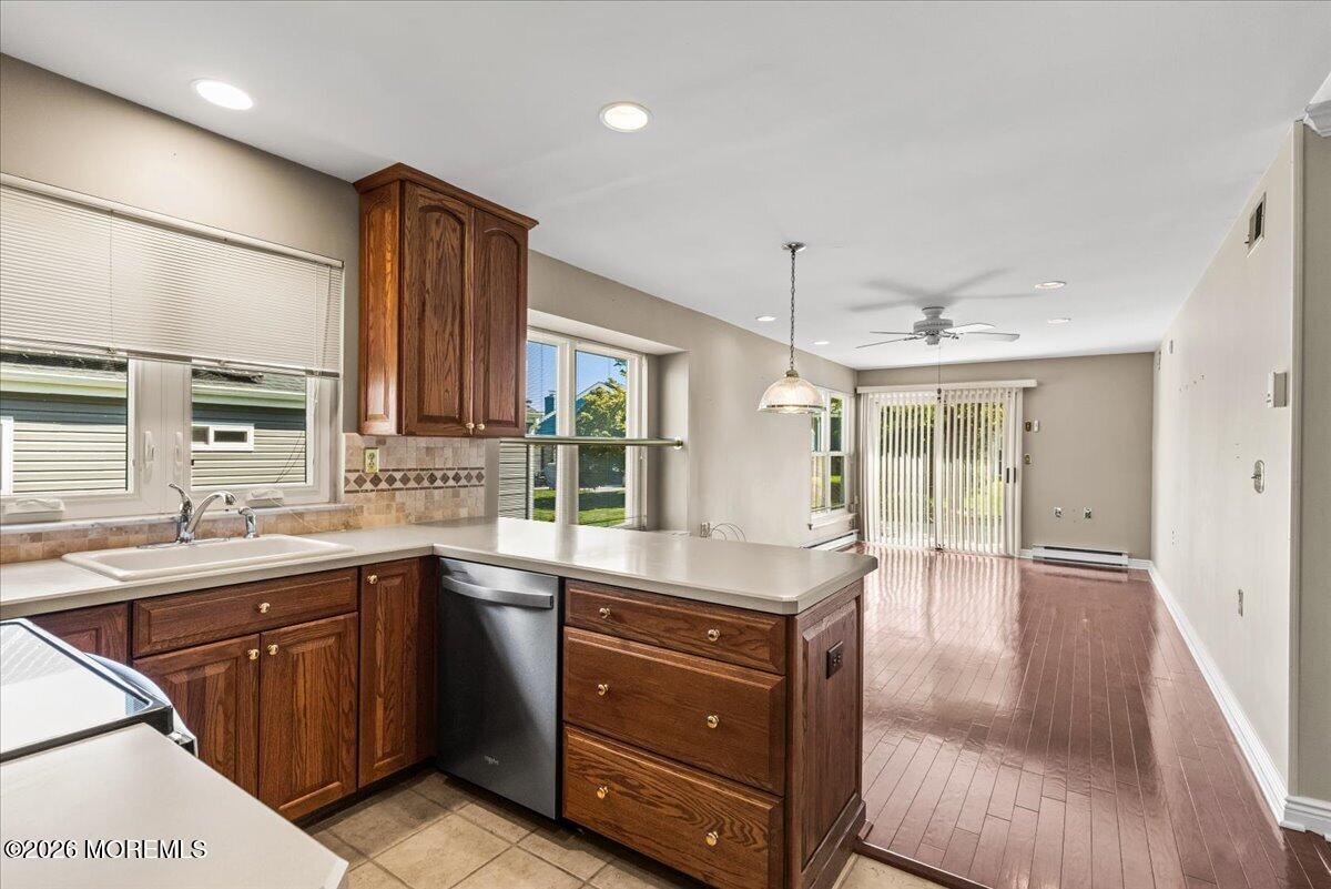 31 Red Hill Road Manchester NJ 08759