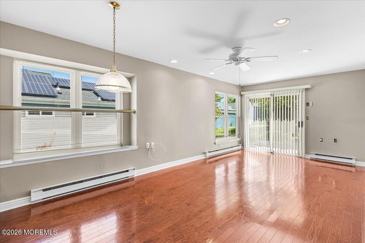 31 Red Hill Road Manchester NJ 08759