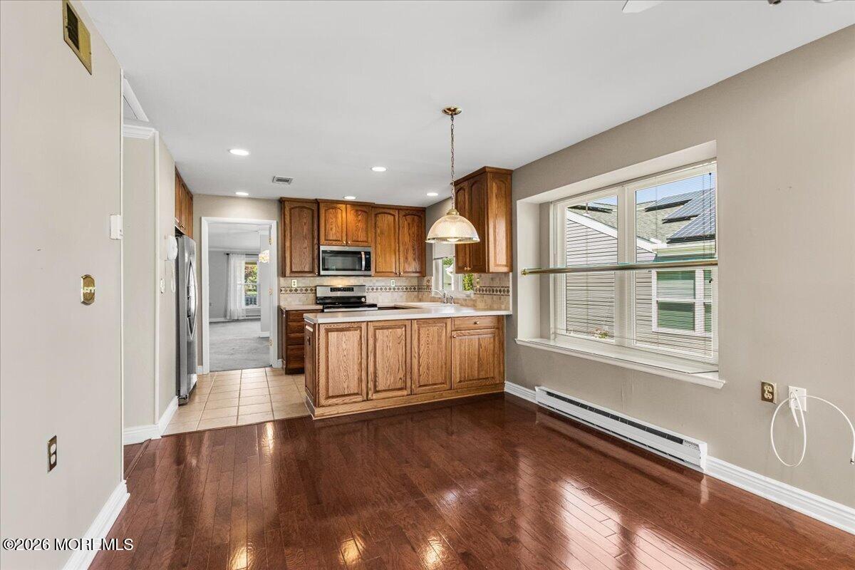 31 Red Hill Road Manchester NJ 08759
