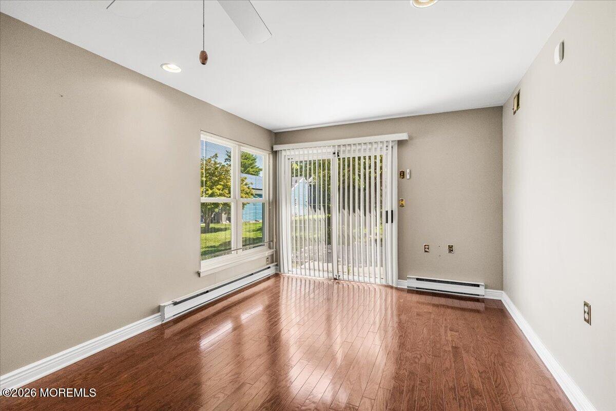 31 Red Hill Road Manchester NJ 08759