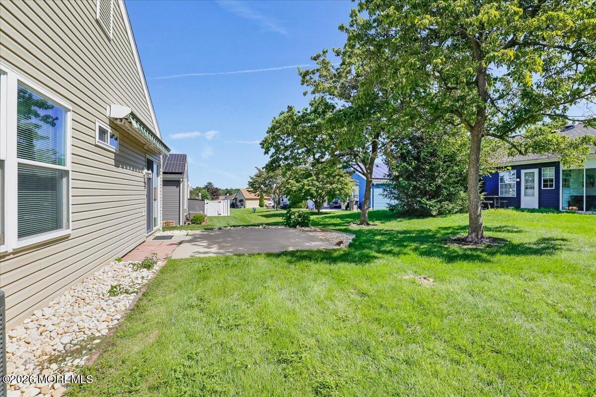 31 Red Hill Road Manchester NJ 08759