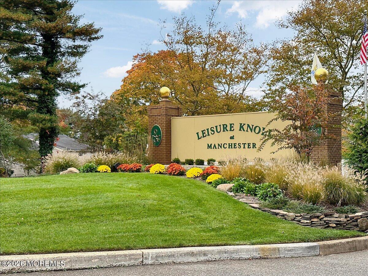 31 Red Hill Road Manchester NJ 08759