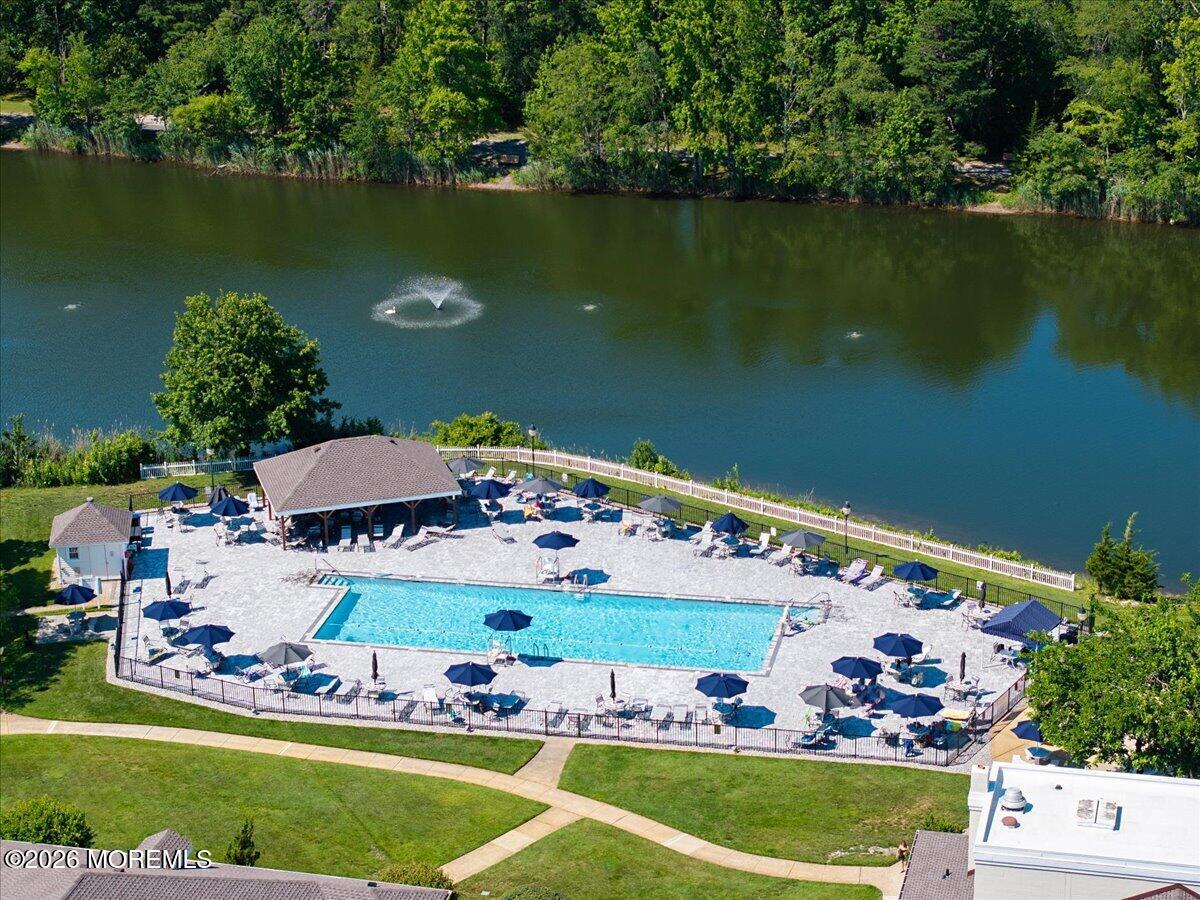 31 Red Hill Road Manchester NJ 08759