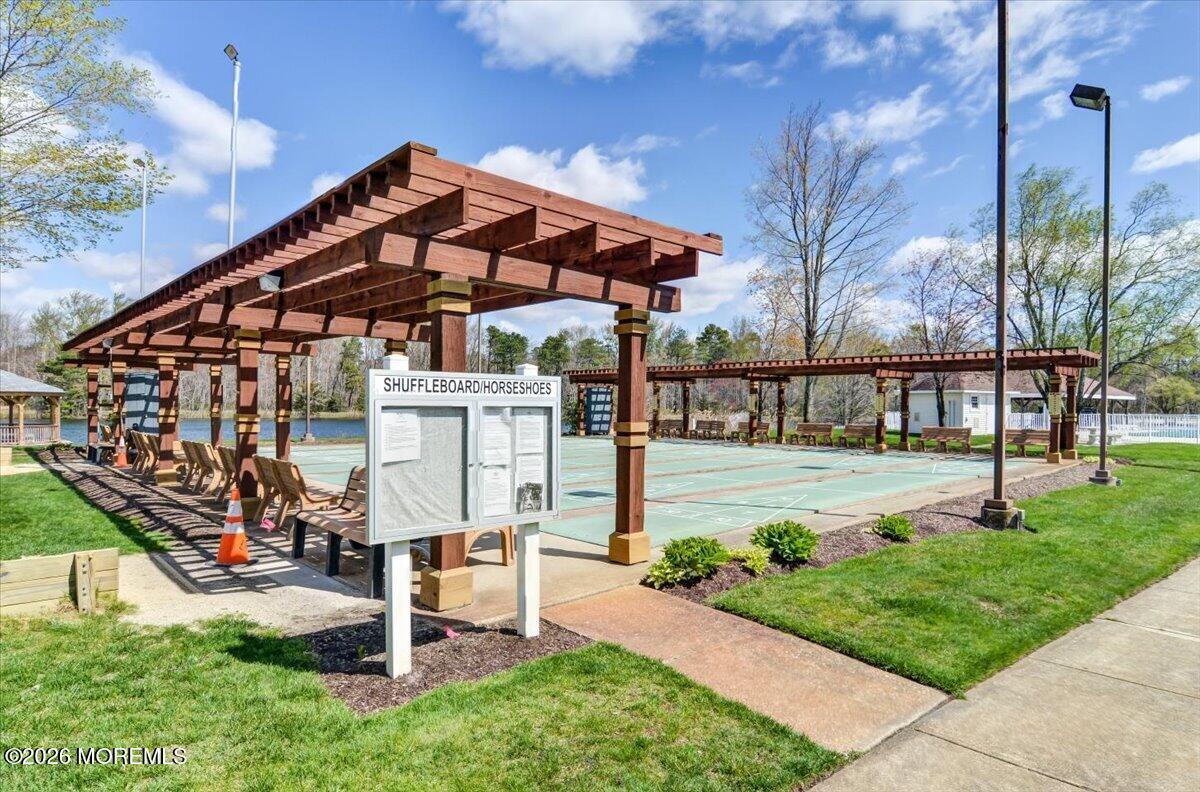 31 Red Hill Road Manchester NJ 08759