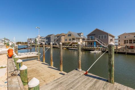 16 Carroll Avenue Tuckerton NJ 08087