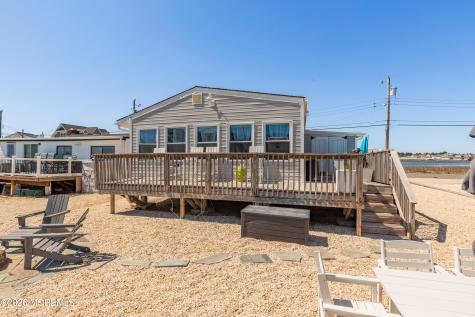 16 Carroll Avenue Tuckerton NJ 08087