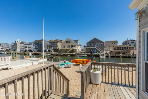 16 Carroll Avenue Tuckerton NJ 08087