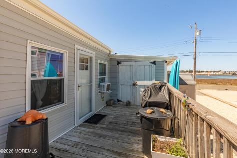 16 Carroll Avenue Tuckerton NJ 08087