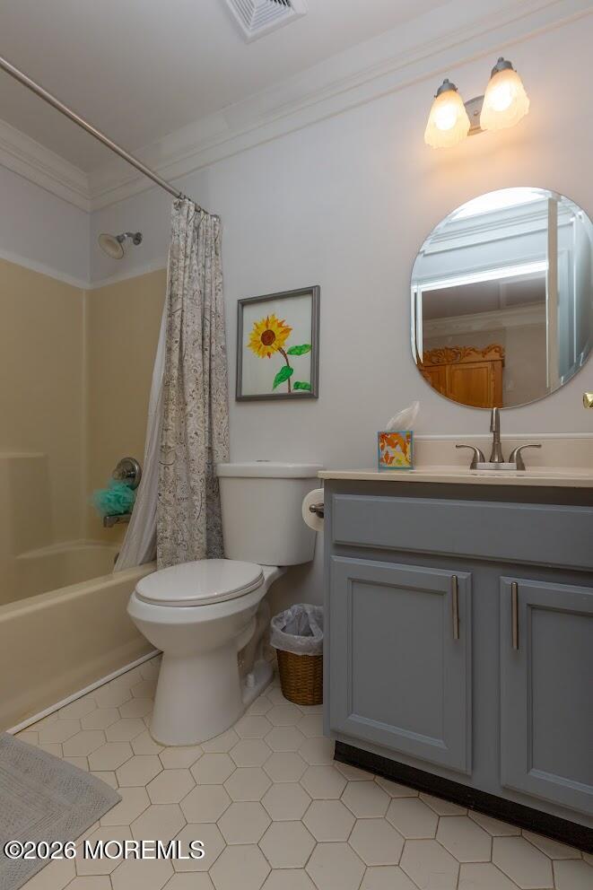 25 Sun Hollow Road Howell NJ 07731