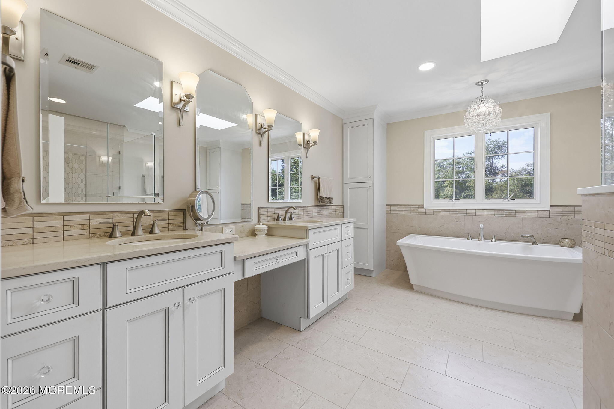 7 Kudyba Court Manalapan NJ 07726