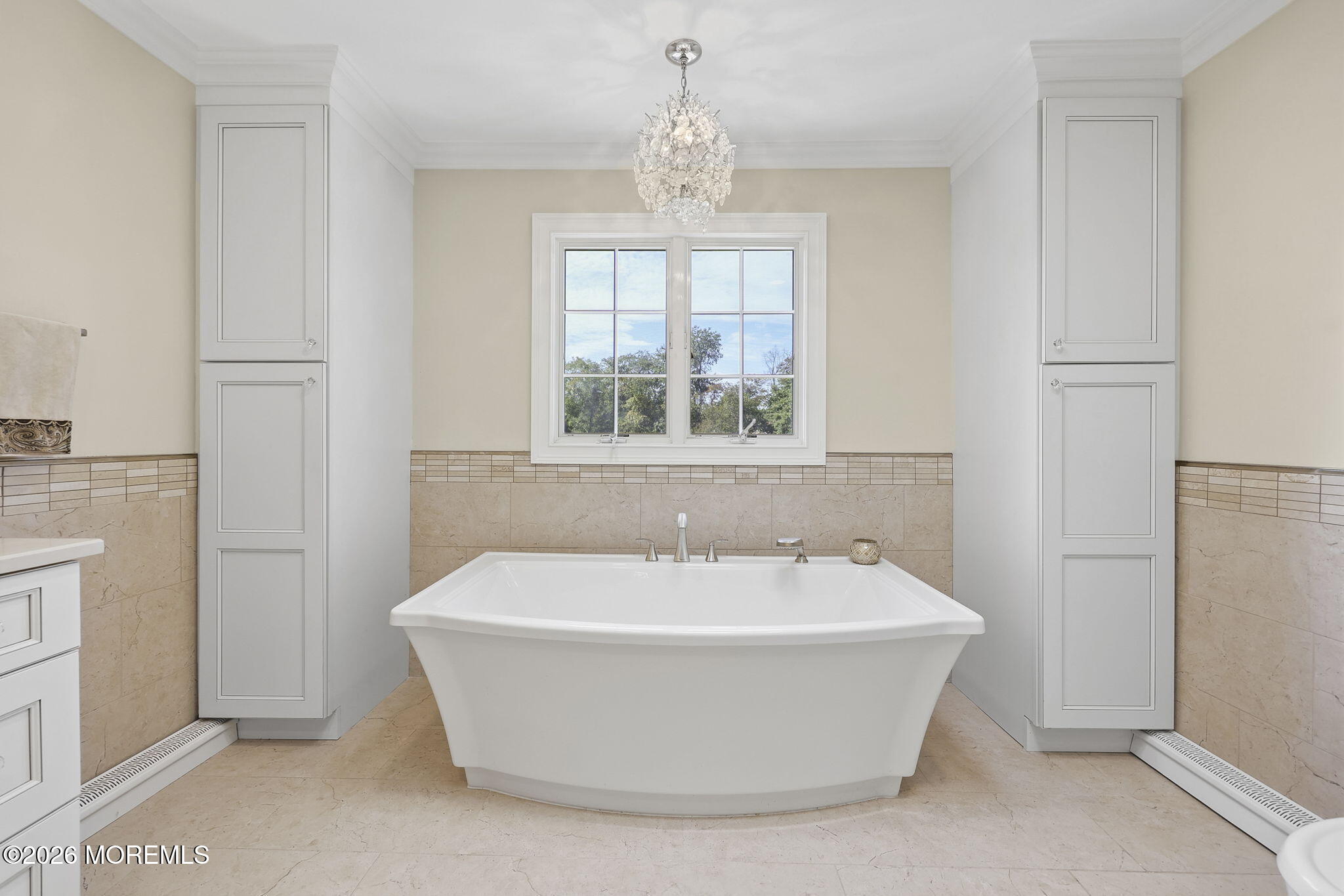 7 Kudyba Court Manalapan NJ 07726