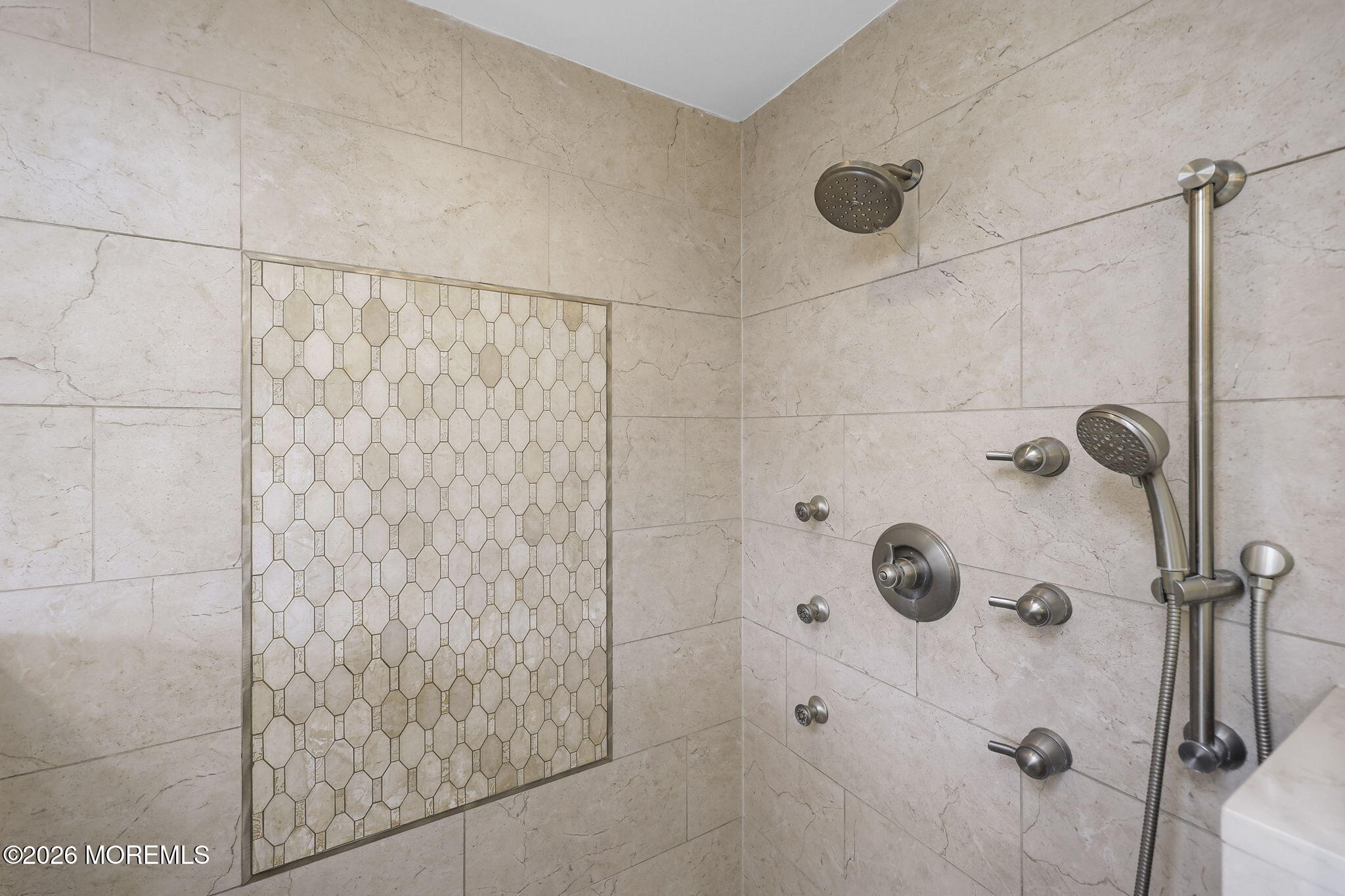 7 Kudyba Court Manalapan NJ 07726